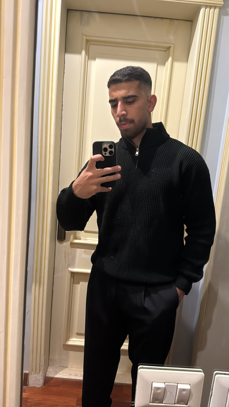 Black knitted Quarter Zipper